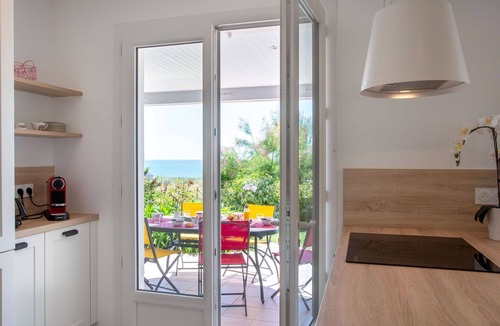 Prefailles House | Beautiful private villa for 6 people with WIFI, private pool, TV and terrace