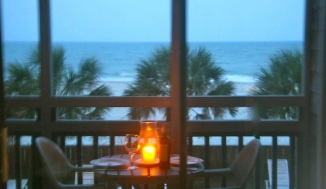 RECENTLY UPDATED. -Direct Oceanfront Shore Dr. Pelican's Landing 3BR/2.5BA Condo